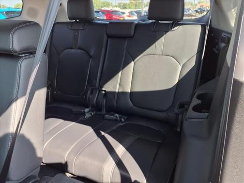 2024 Honda Pilot Touring 8-Passenger
