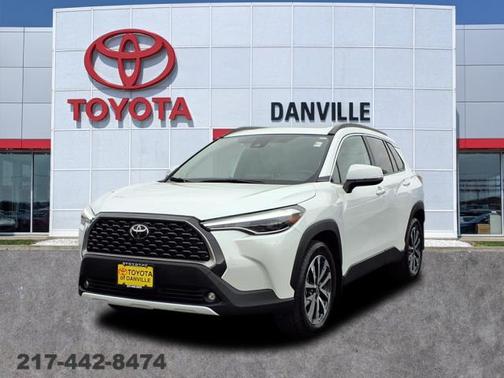 White 2022 Toyota Corolla Cross XLE