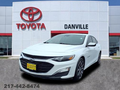 White 2023 Chevrolet Malibu RS