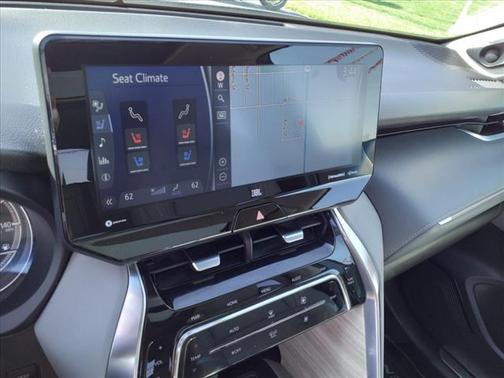 Coastal Gray Metallic 2021 Toyota Venza Limited