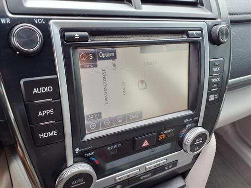 2014 Toyota Camry Hybrid XLE