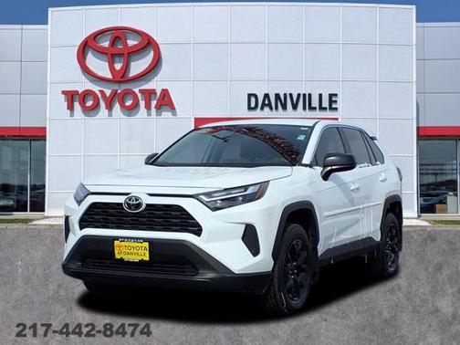 2024 Toyota RAV4 LE