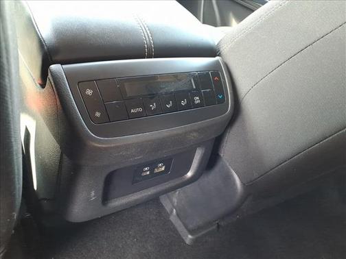 Black 2022 Nissan Pathfinder SV