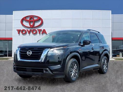 Black 2022 Nissan Pathfinder SV