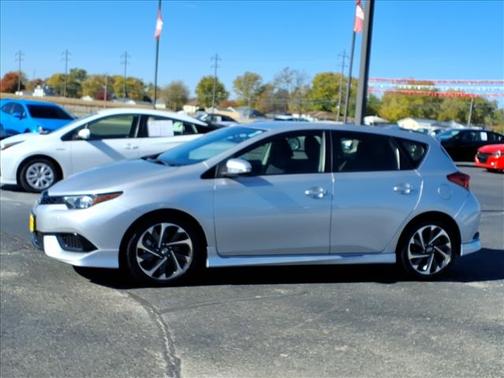 2016 Scion iM Base