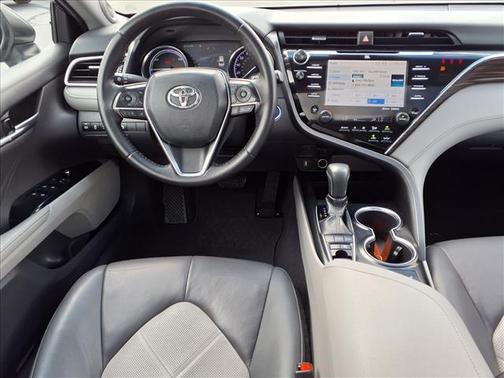 2018 Toyota Camry Hybrid XLE