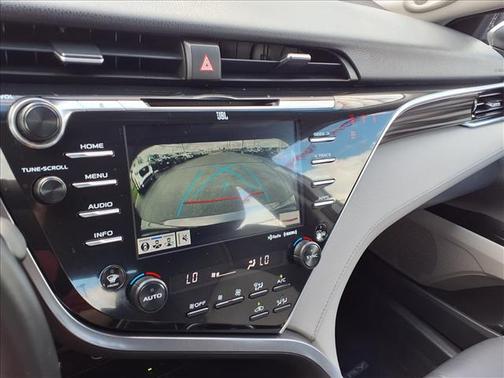 2018 Toyota Camry Hybrid XLE