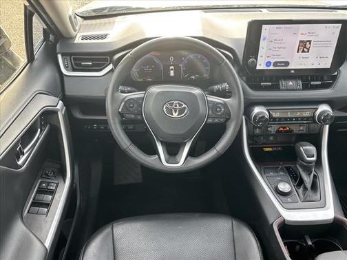 2023 Toyota RAV4 Hybrid Limited