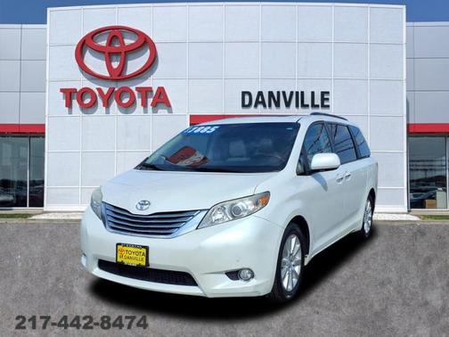 White 2011 Toyota Sienna XLE