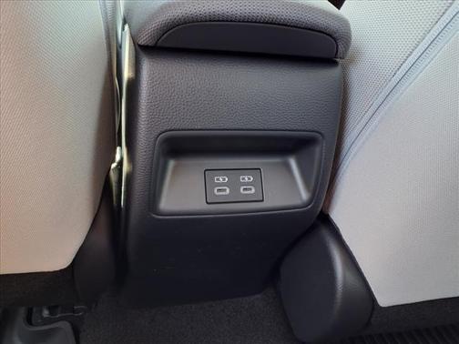 2025 Toyota Corolla Hybrid SE