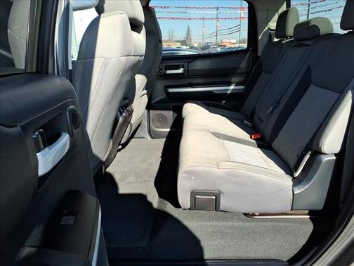 2015 Toyota Tundra SR5