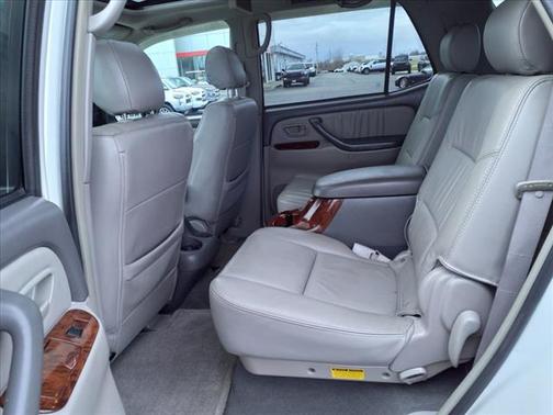 White 2006 Toyota Sequoia Limited