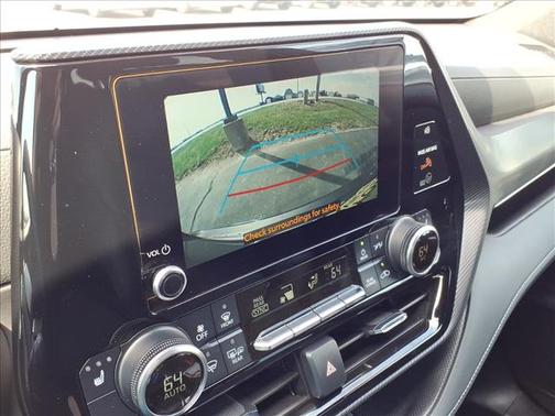 Gray 2024 Toyota Highlander XSE