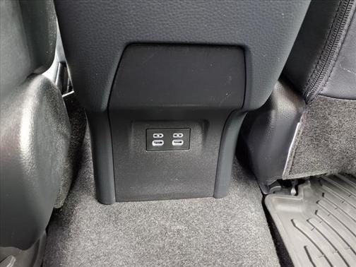 2023 Toyota Prius XLE