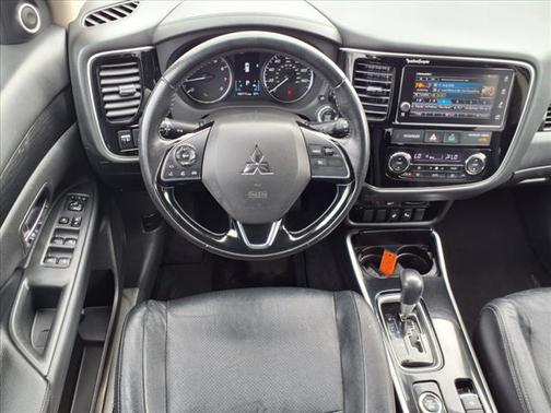 2018 Mitsubishi Outlander ES
