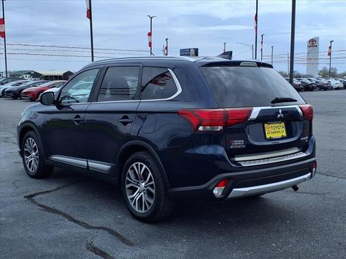 2018 Mitsubishi Outlander ES