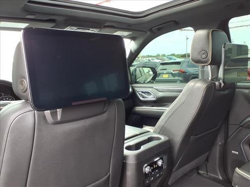 Black 2021 GMC Yukon XL SLT