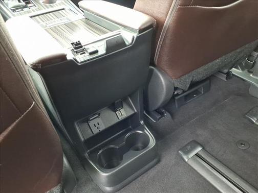 2024 Toyota Sienna Platinum