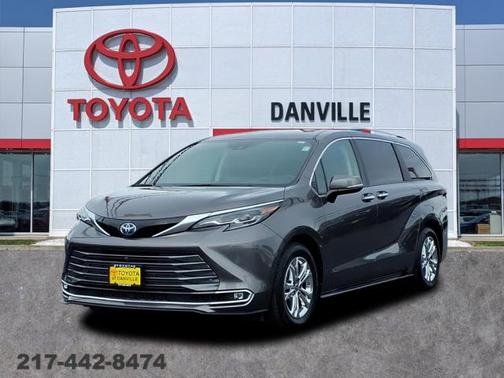 2024 Toyota Sienna Platinum