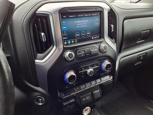 Black 2021 GMC Sierra 1500 SLE