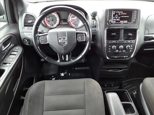 2020 Dodge Grand Caravan SE