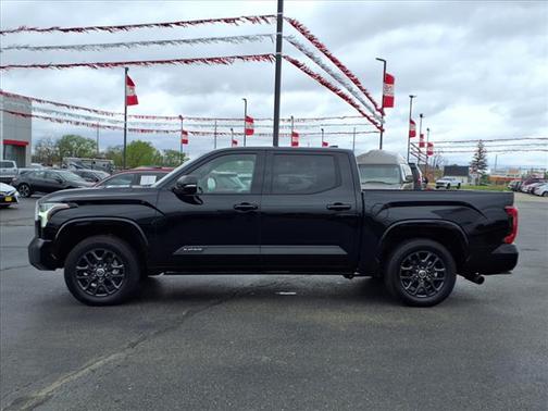 2023 Toyota Tundra Platinum