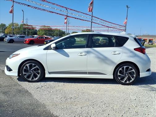 2016 Scion iM Base