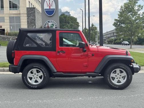 2016 Jeep Wrangler Sport