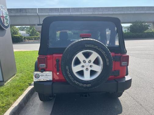 2016 Jeep Wrangler Sport