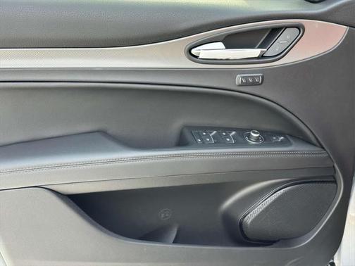 2025 Alfa Romeo Stelvio Sprint AWD