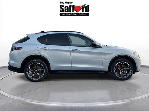 2025 Alfa Romeo Stelvio Sprint AWD
