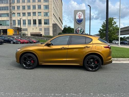 2022 Alfa Romeo Stelvio Ti