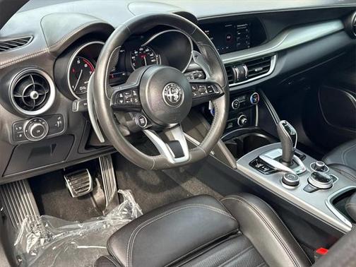 2022 Alfa Romeo Stelvio Ti