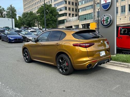 2022 Alfa Romeo Stelvio Ti