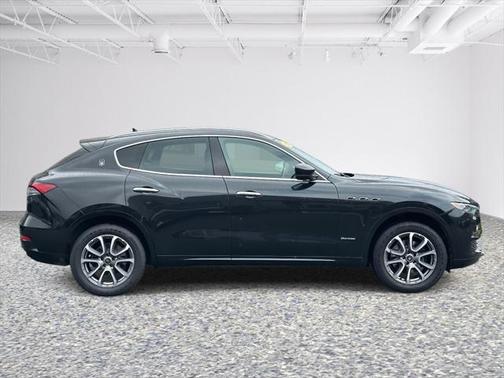 2021 Maserati Levante Base