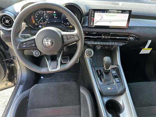 2024 Alfa Romeo Tonale Veloce EAWD