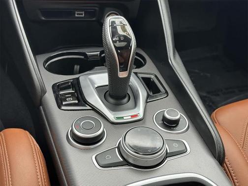 2021 Alfa Romeo Giulia Ti