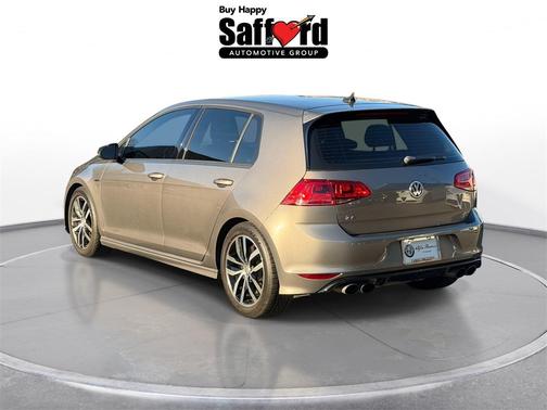 2016 Volkswagen Golf R 4-Door w/DCC & Navigation
