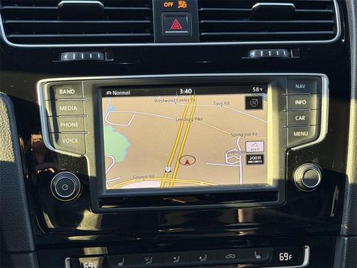 2016 Volkswagen Golf R 4-Door w/DCC & Navigation