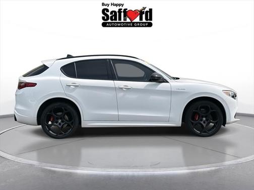 2022 Alfa Romeo Stelvio Ti