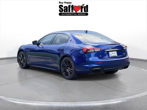 2022 Maserati Ghibli Modena Q4