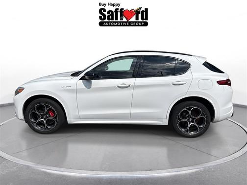 2022 Alfa Romeo Stelvio Ti