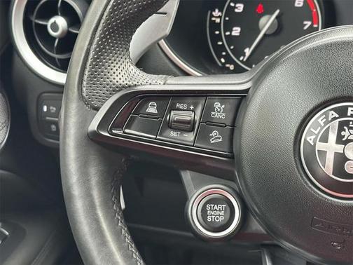 2022 Alfa Romeo Stelvio Ti