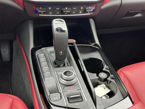 2022 Maserati Levante Modena