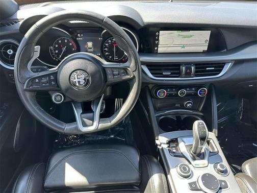 2022 Alfa Romeo Stelvio Ti