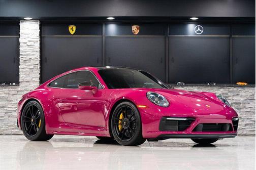 2022 Porsche 911 Carrera GTS