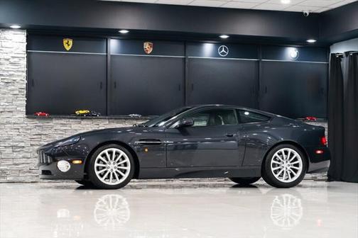 2003 Aston Martin V12 Vanquish Base