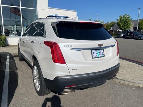 2018 Cadillac XT5 Premium Luxury