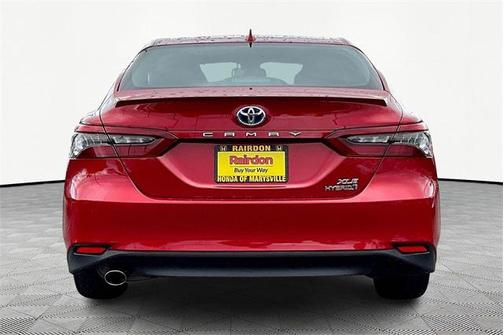 2024 Toyota Camry Hybrid XLE
