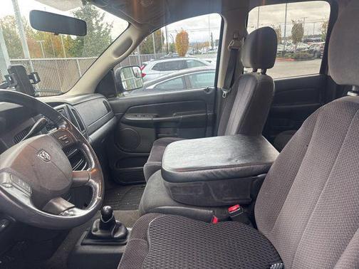 2005 Dodge Ram 2500 SLT Quad Cab